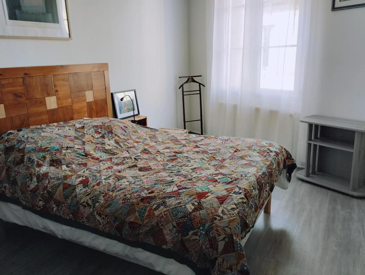 La Pause Sous Le Pin B&B Chambres D'Hotes 卡佩斯唐 外观 照片